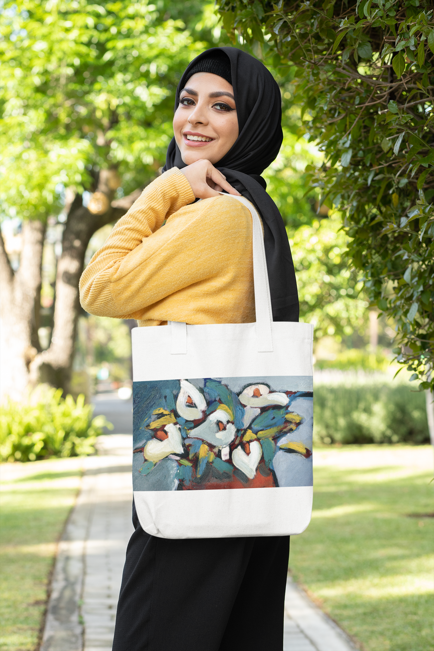 Blend of Calla Lily floral design tote bag with cotton handles and durable polyester fabric
